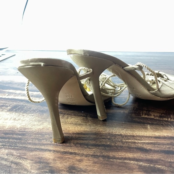 BCBGMaxAzria Gold Textile and Leather Lace Up Foot to Ankle Size 7.5 B - Picture 4 of 16